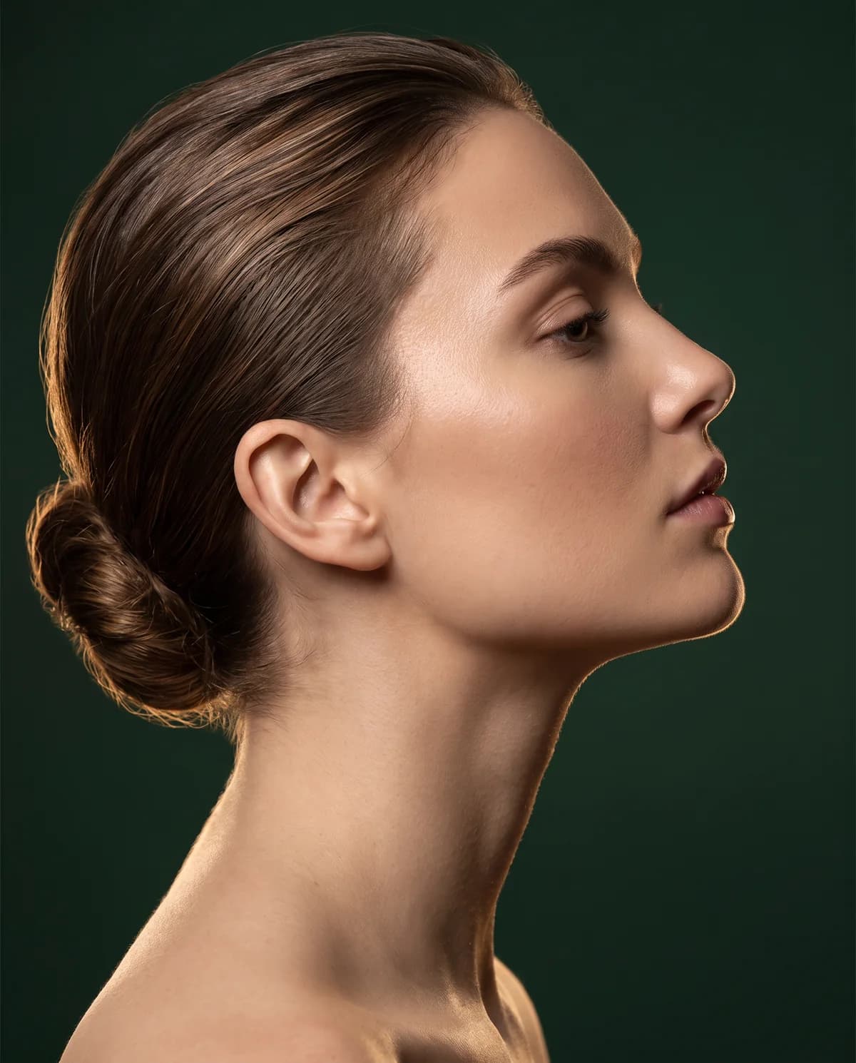 A woman's profile — cheekbone, jawline and chin — illustrative image